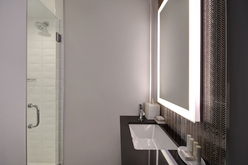 SpringHill Suites by Marriott New York Midtown Manhattan Park Avenue - photo 23