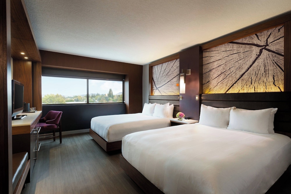 Walnut Creek Marriott - photo 9