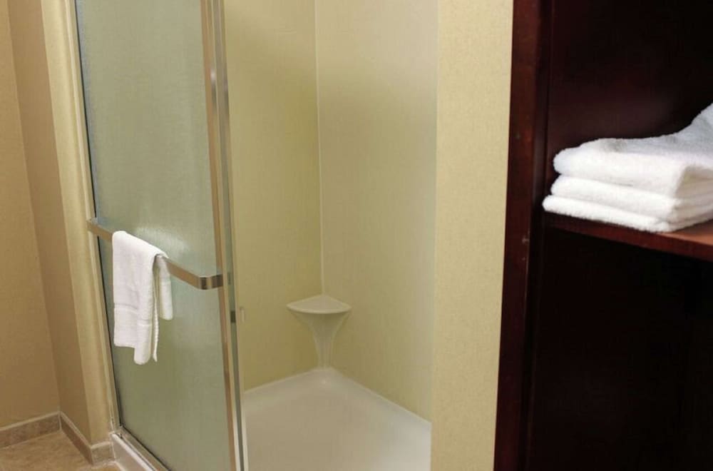 Hampton Inn Gallipolis - photo 31
