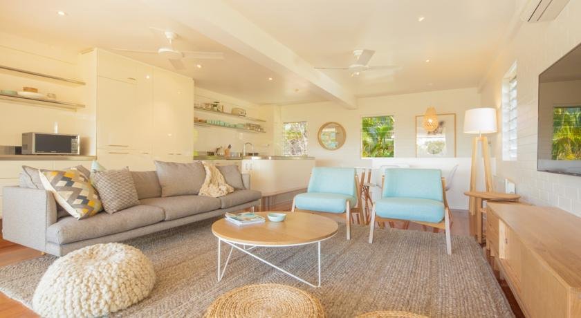 3 Dolphins Apartments — 4-Star Luxury Hotel in Noosa Heads, Australia