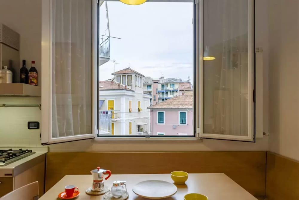 JOIVY Elegant Flat near Seaside — 4-Star Luxury Hotel in Sestri Levante, Italy