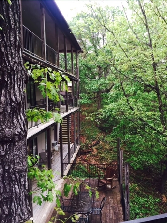 Compton Ridge Resort - photo 12