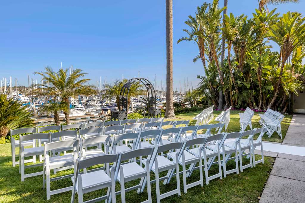 Best Western Plus Island Palms Hotel & Marina - photo 10