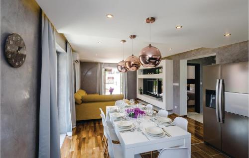 Awesome Home In Zaton Veliki With Sauna