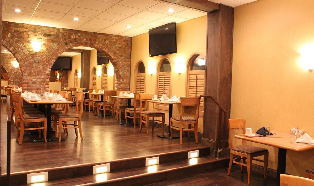 Holiday Inn Great Falls Convention Center by IHG - photo 36
