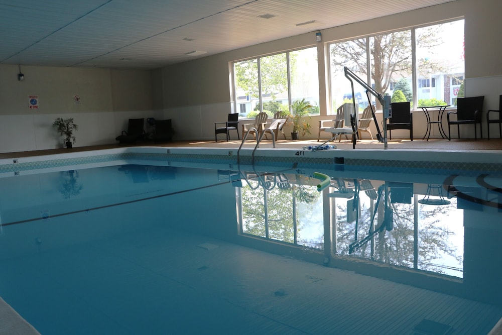 Sunbird Cape Cod Resort - photo 13