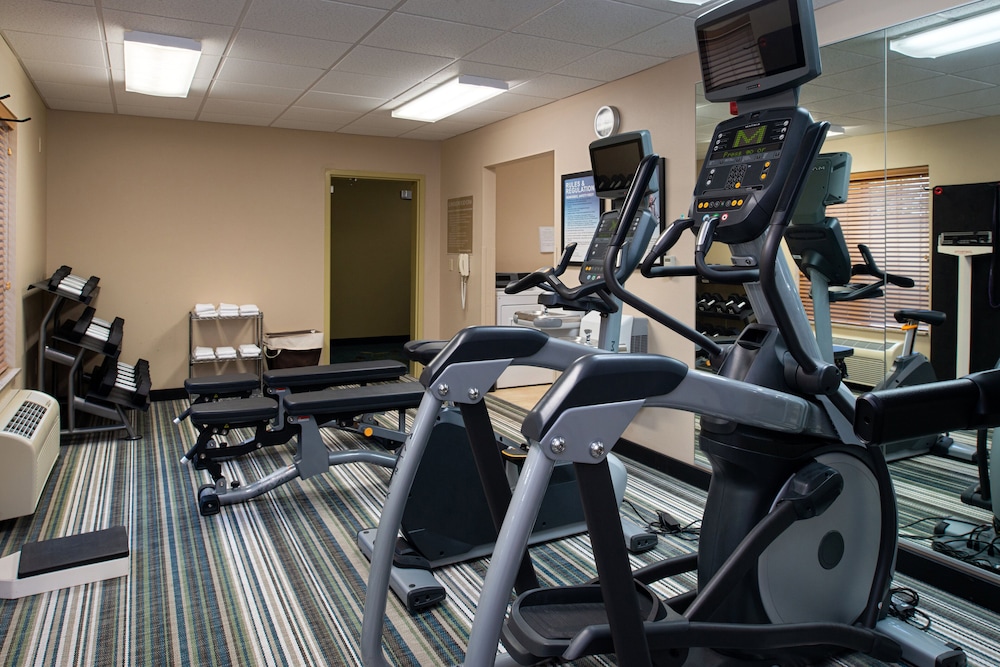 Candlewood Suites Olathe by IHG - photo 18
