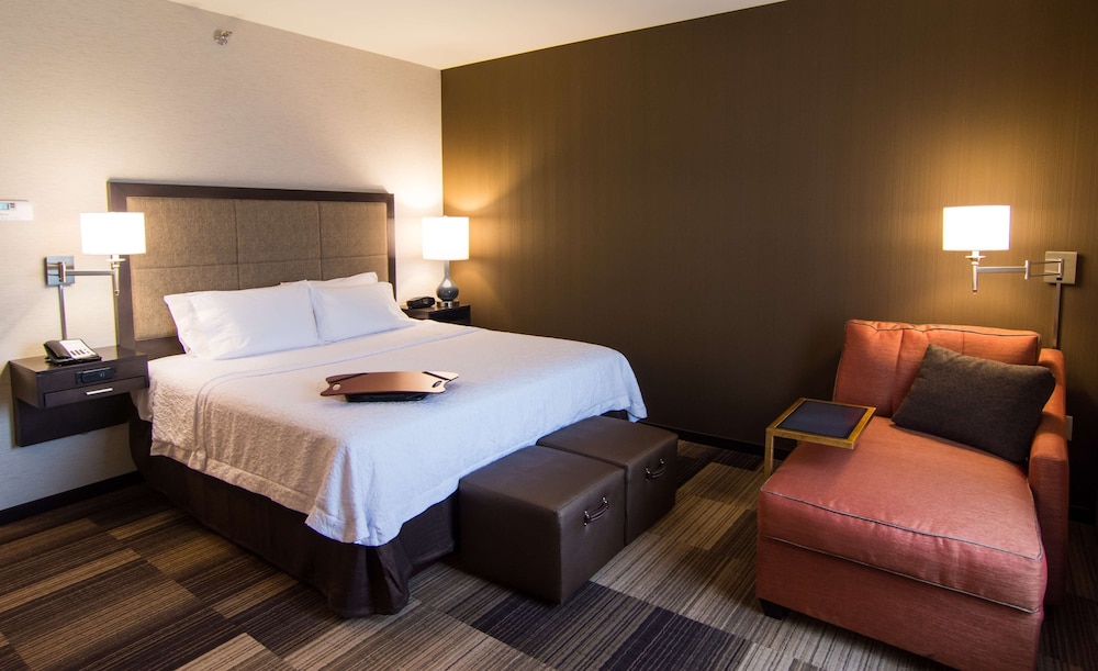 Hampton Inn Orange City - photo 7