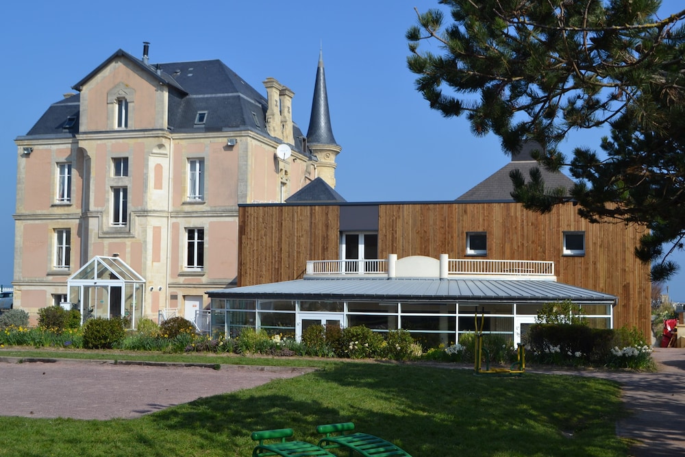 Le Manoir des Tourelles in Caen, France