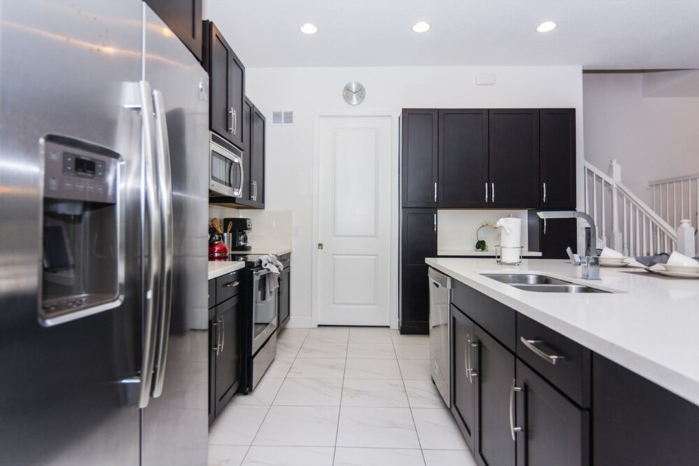 Festival Resort 450 Five Bedroom Townhome with Private Plunge Pool - photo 16