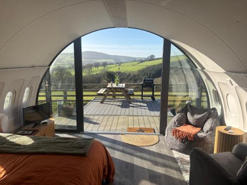 Sky High Glamping - carbon neutral hotel in Unknown City