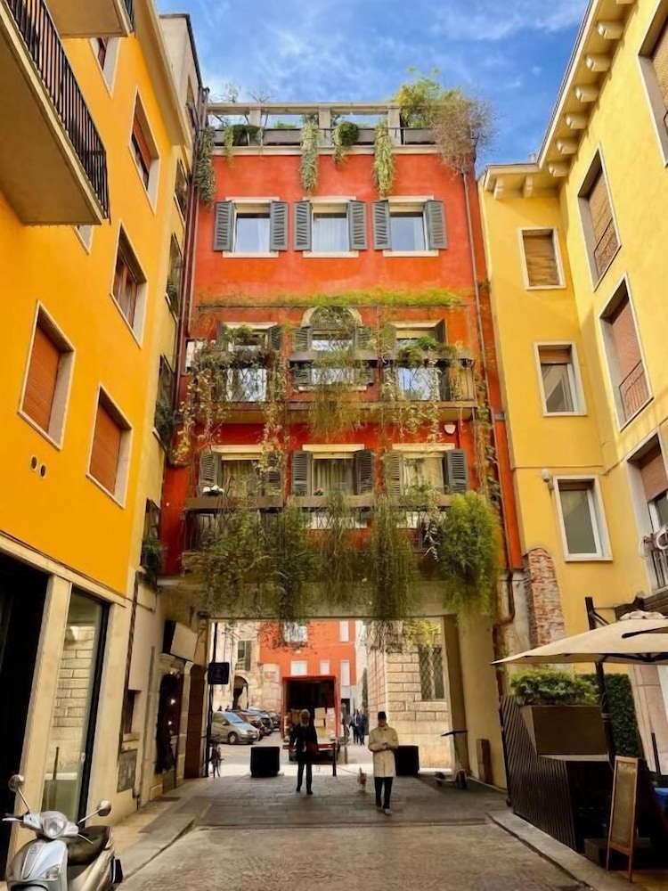 Domus Pellicciai - last minute hotel in Verona