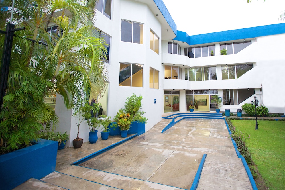 Hotel Principe - carbon neutral hotel in Chetumal