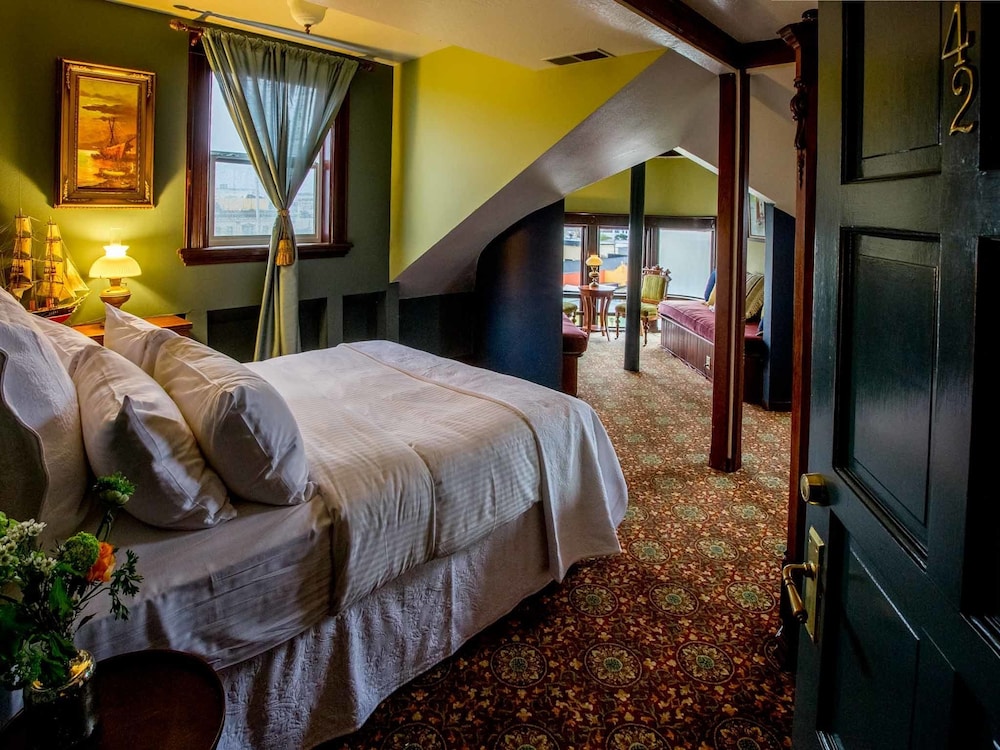 The Inn at 2nd & C - photo 7