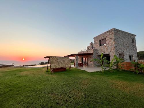 Villa Demetra — 4-Star Luxury Hotel in Kissamos, Greece