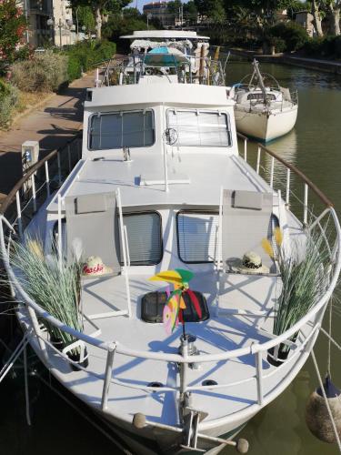 Bateau Fellowship in Narbonne, France