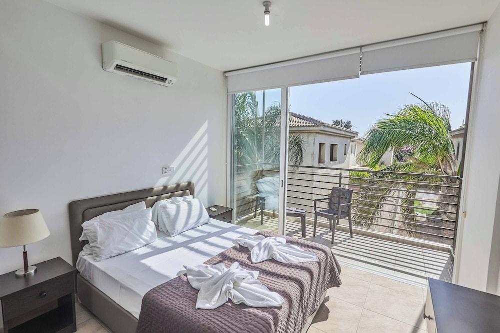Protaras Pearl Pe17 — Paralimni