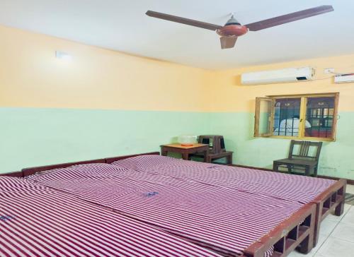 Sri Guru Nivas Lodge — 4-Star Luxury Hotel in Vellore, India