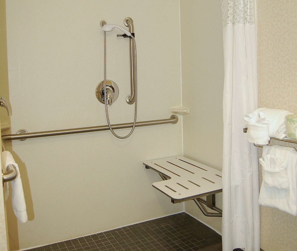 Hampton Inn & Suites Charlotte Airport - photo 31