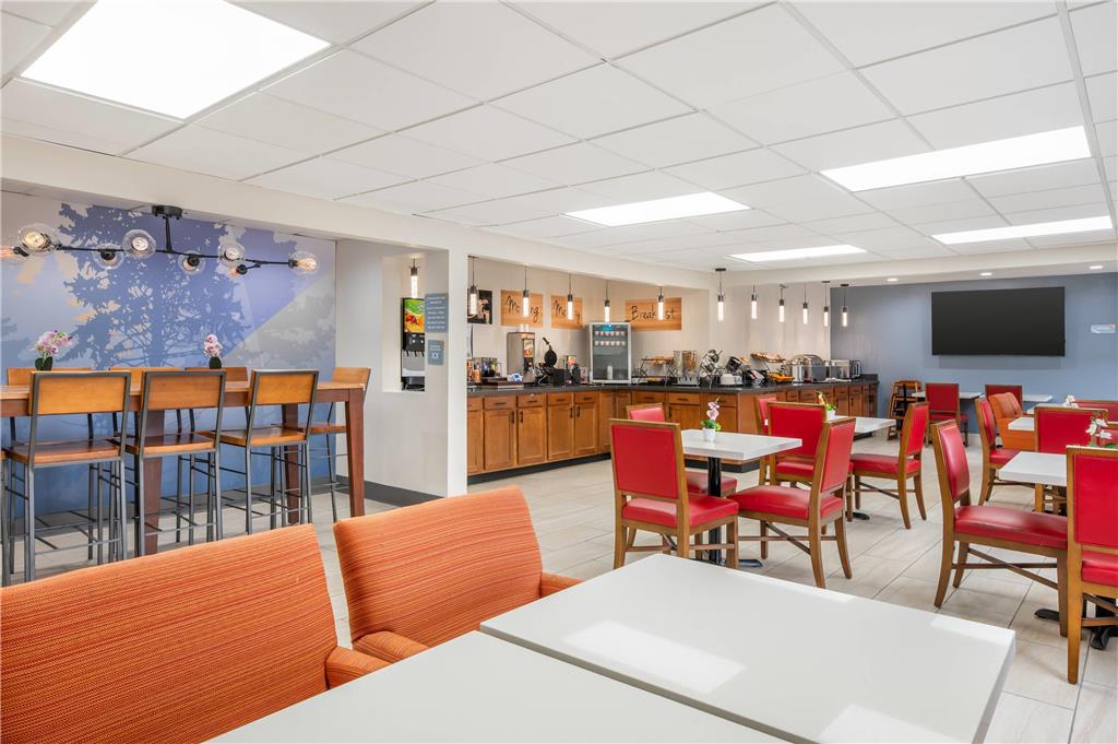 Sleep Inn Champaign - photo 43
