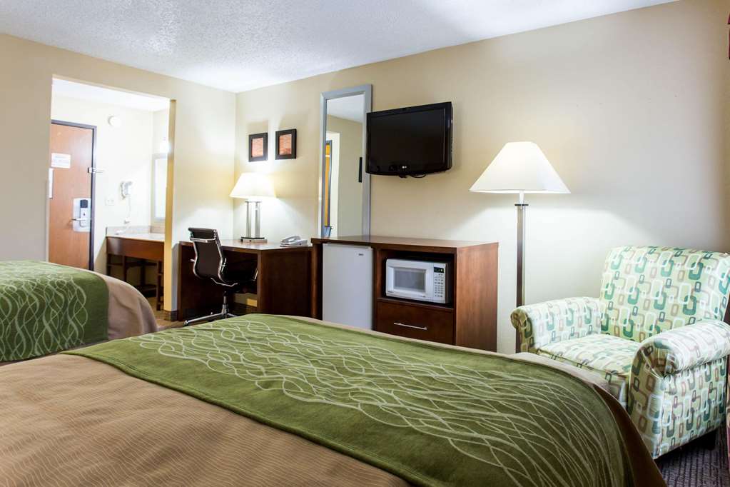 Comfort Inn Columbia West - photo 16