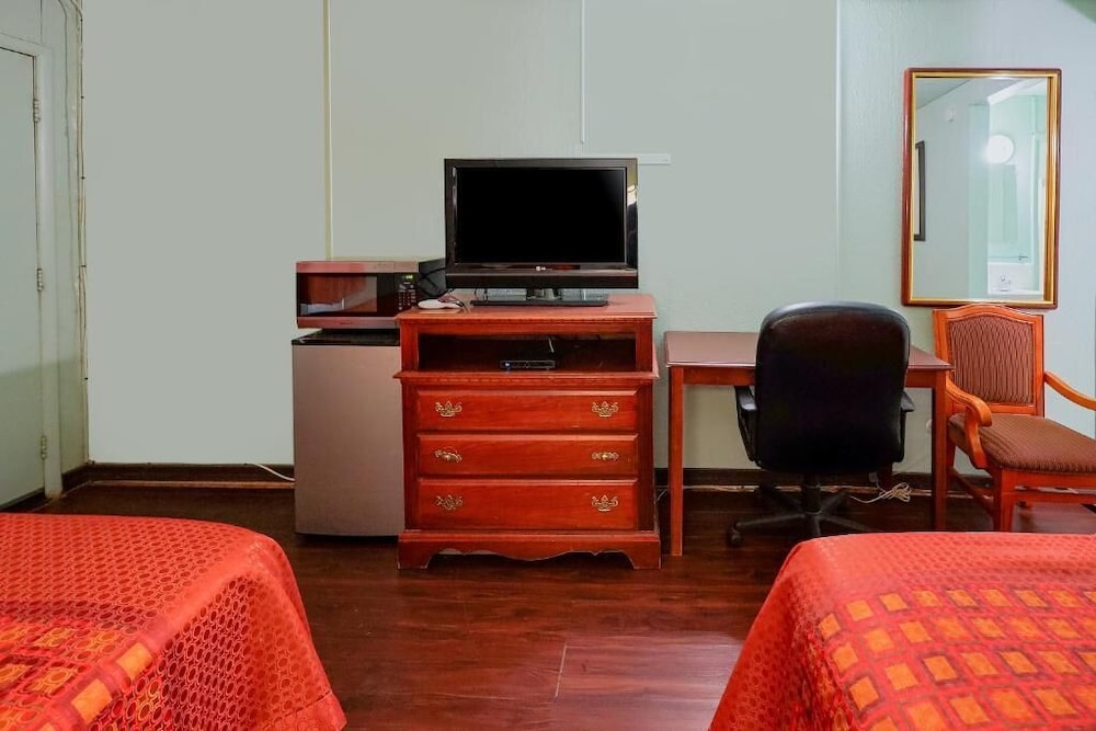 Route 66 Inn - photo 7
