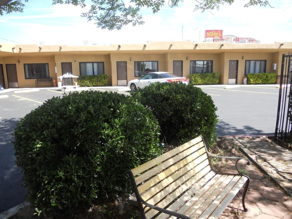 Redrock Country Inn - photo 18