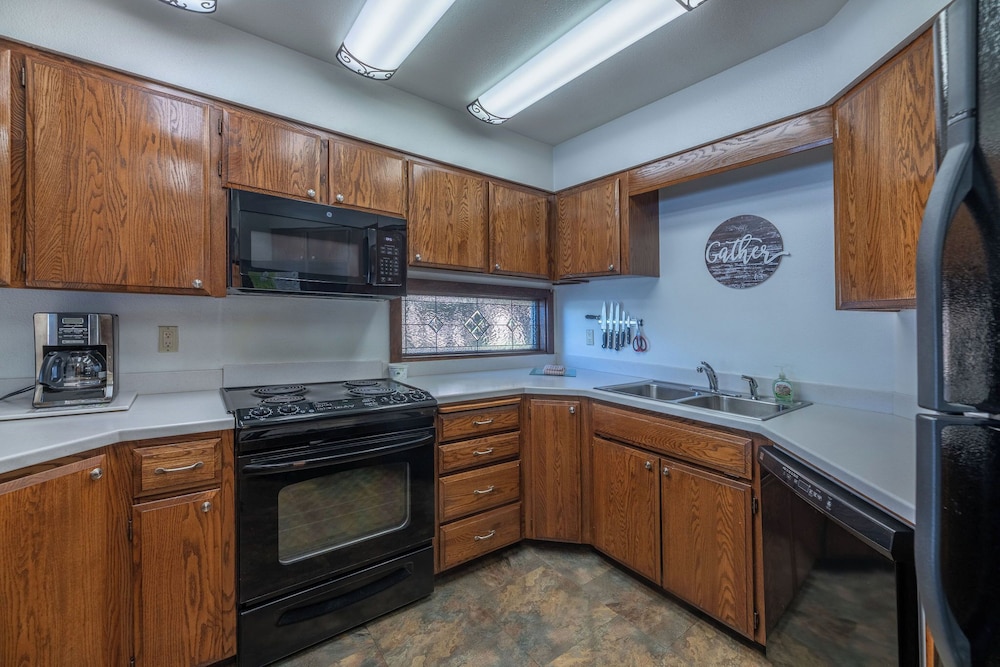 Pend Oreille Shores Resort E26 2 Br Condo - photo 15