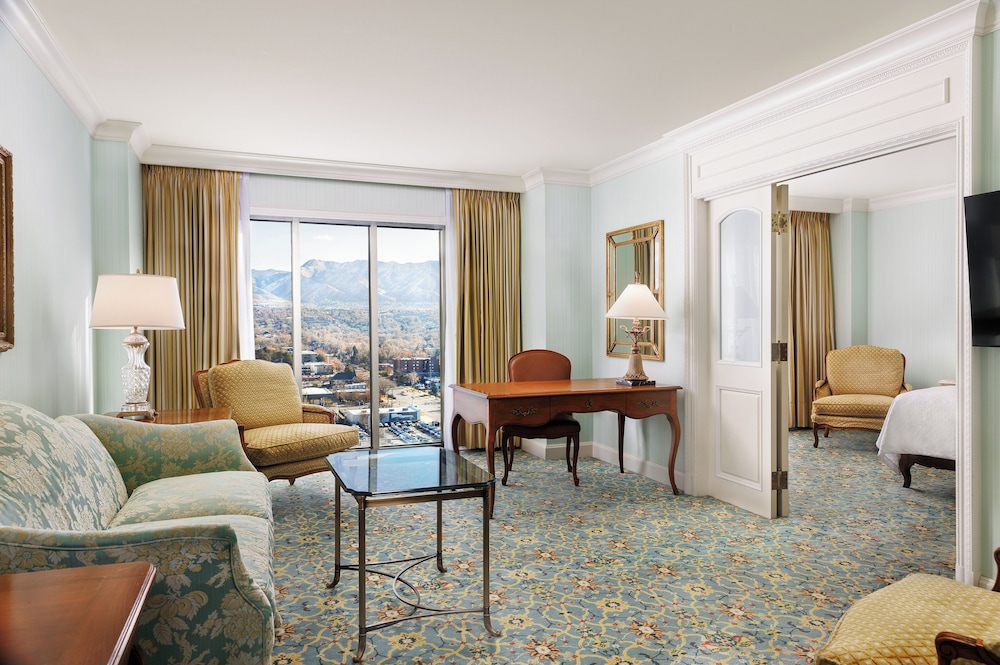 The Grand America Hotel - photo 22