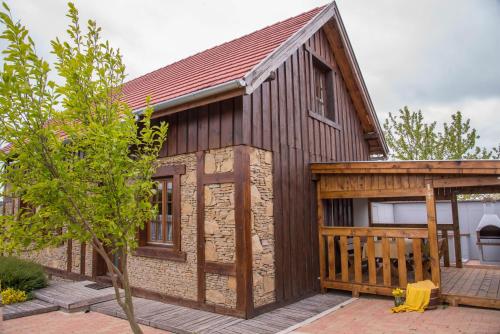 Pine Cottage — Cserszegtomaj — photo 2