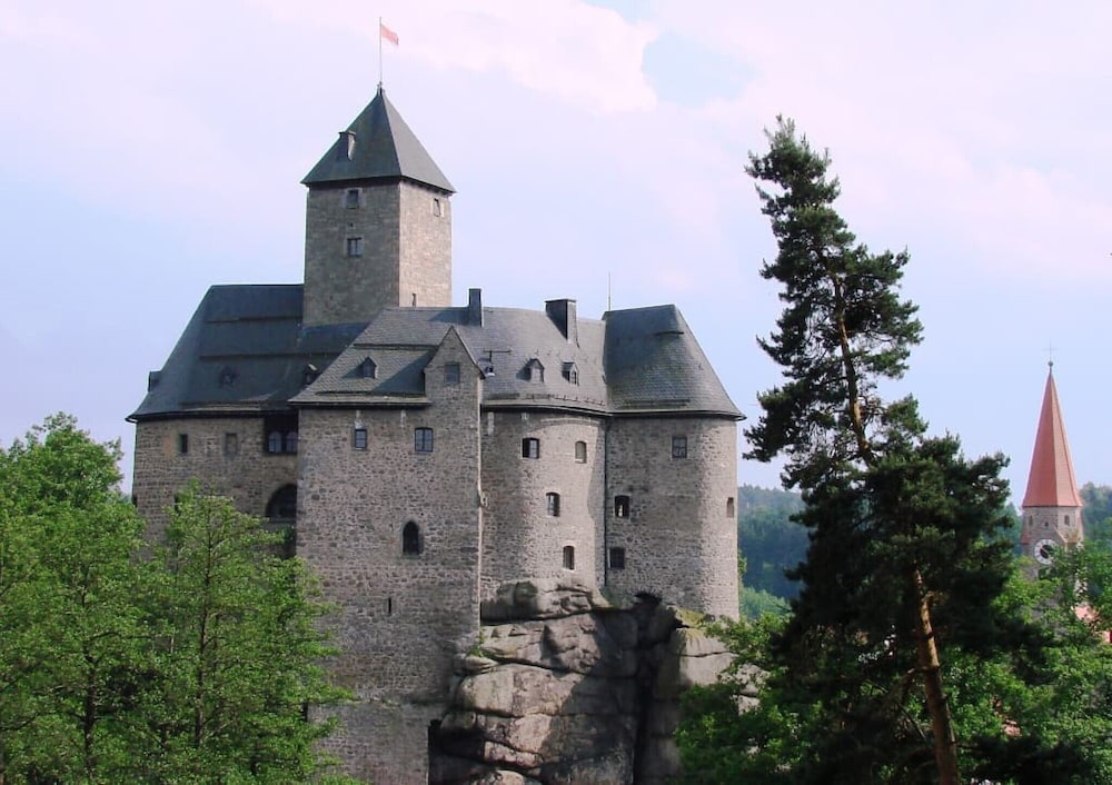 Hotelburg Falkenberg — Falkenberg