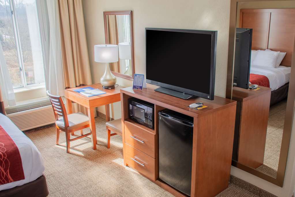 Comfort Inn Dickson - photo 23