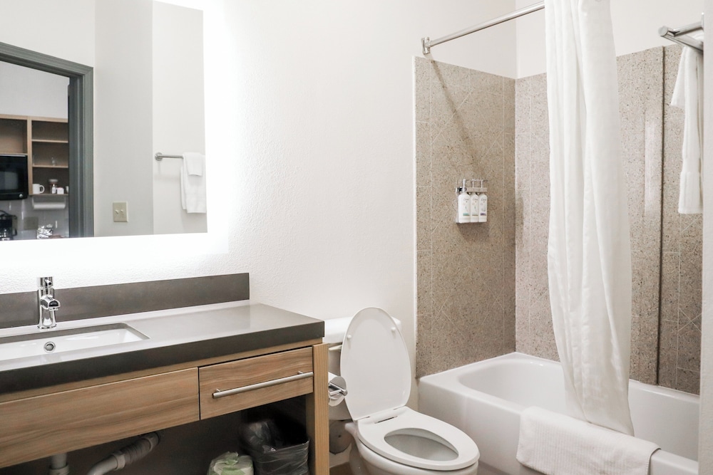 Candlewood Suites Richmond Airport by IHG - photo 58