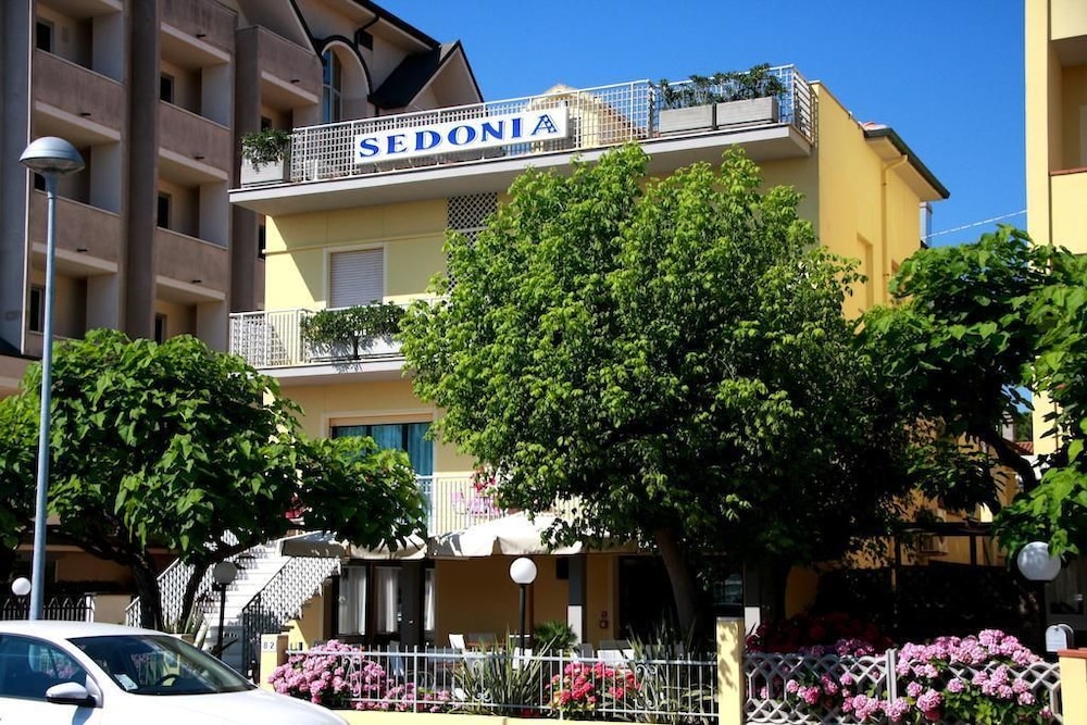 Hotel Sedonia - last minute hotel in Cervia