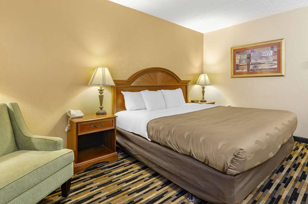 Quality Inn near Martinsville Speedway - photo 16