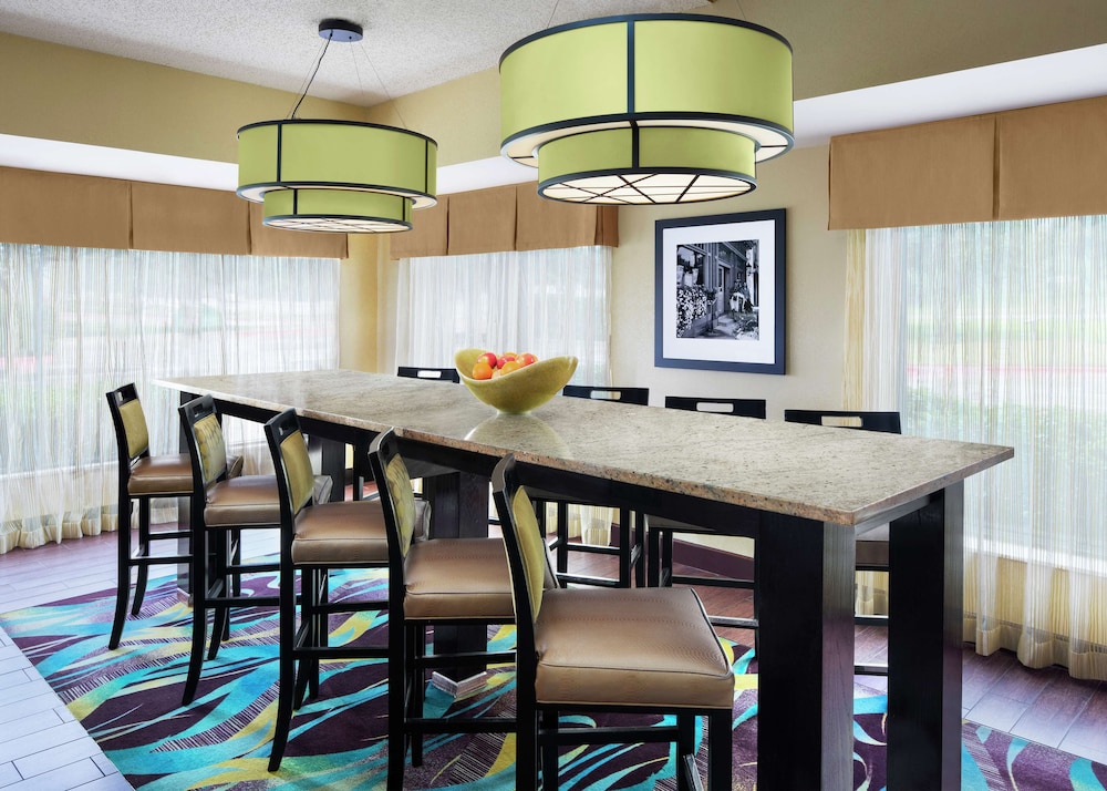 Hampton Inn Dallas Irving Las Colinas - photo 19