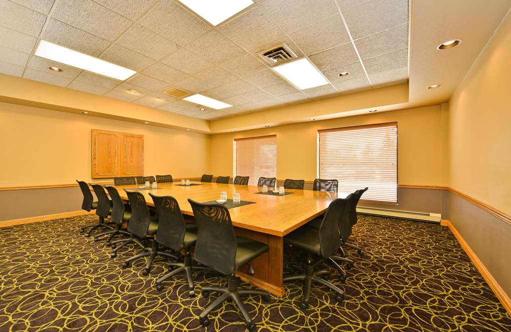 Best Western Plus Kelly Inn - photo 65
