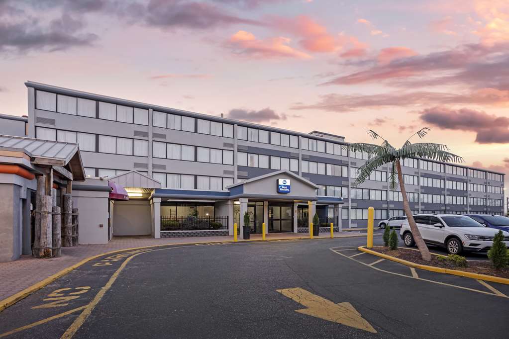 Best Western Rutgers University Hotel — hotel in East Brunswick