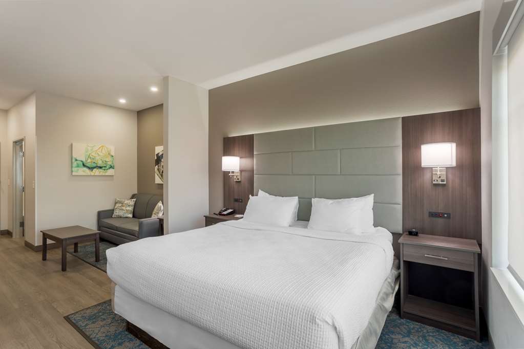 Best Western Plus Executive Residency Antioch Inn - photo 25