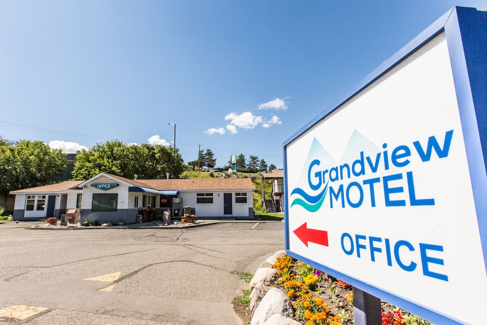 Grandview Motel - carbon neutral hotel in Kamloops
