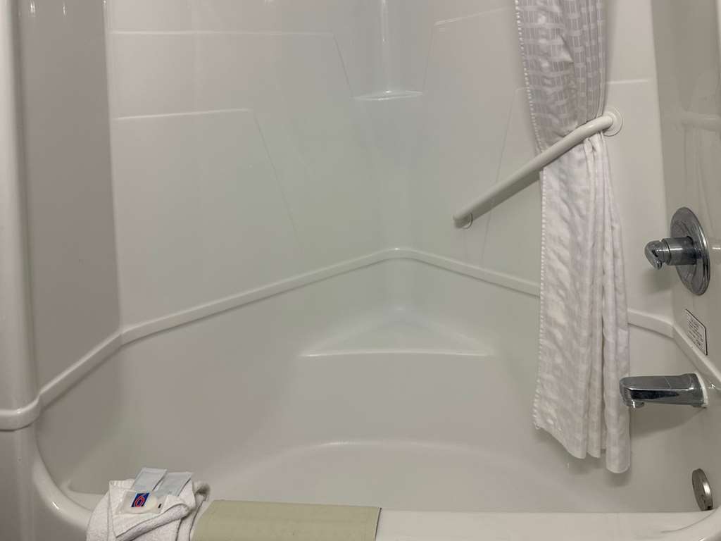 Motel 6 Mission TX - photo 7
