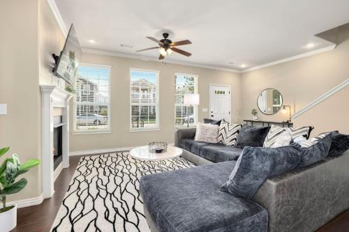 Keats Retreat 5 mi to DT Fayetteville in Fayetteville, United States