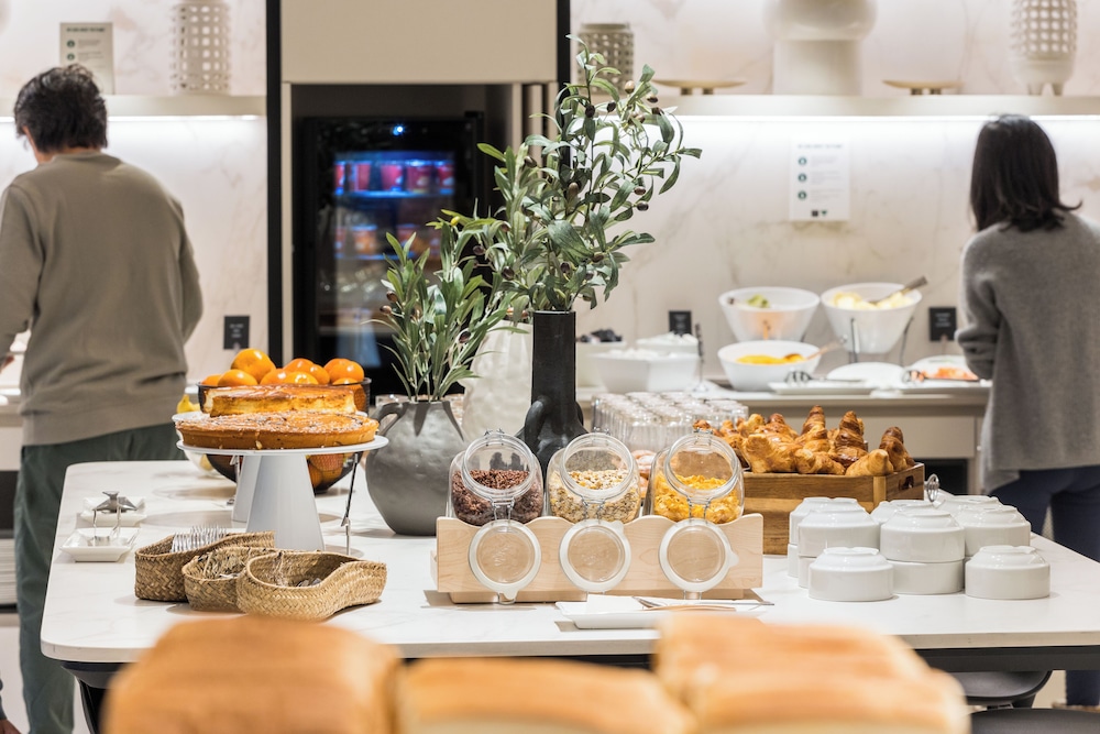 מזון ומשקאות