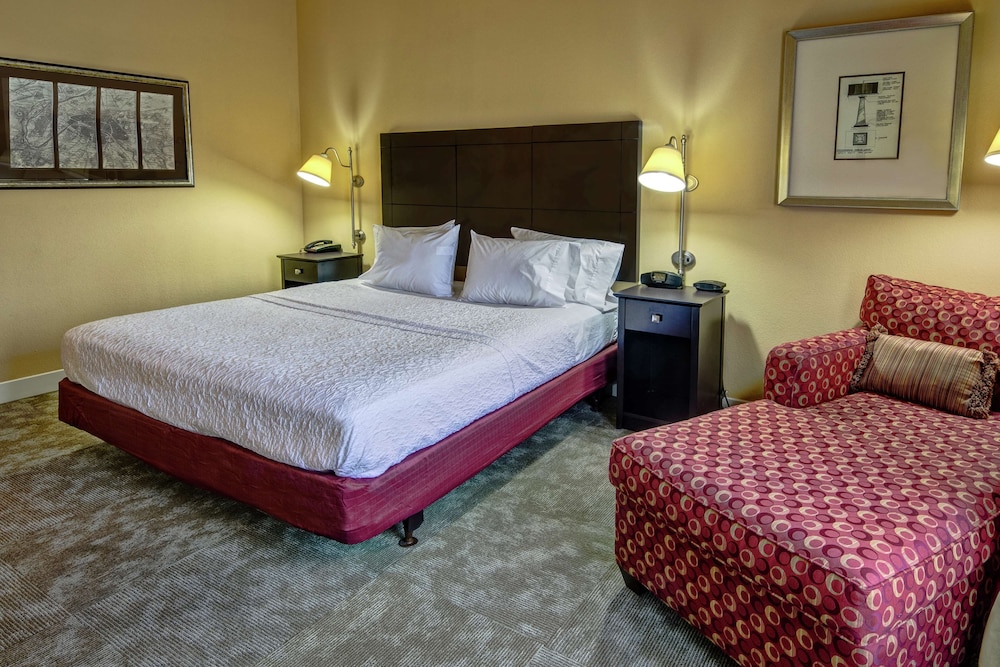 Hampton Inn Jacksonville Anniston Area - photo 28