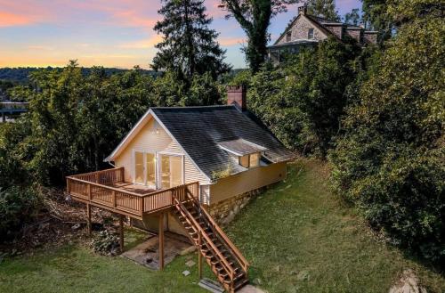 Boat House — 4-Star Luxury Hotel in Downingtown, United States