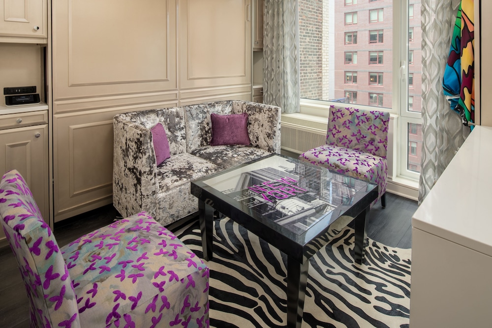 Staypineapple An Artful Hotel Midtown - photo 47