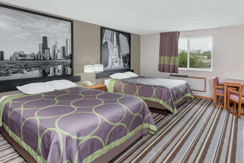 Super 8 by Wyndham Watseka - photo 4