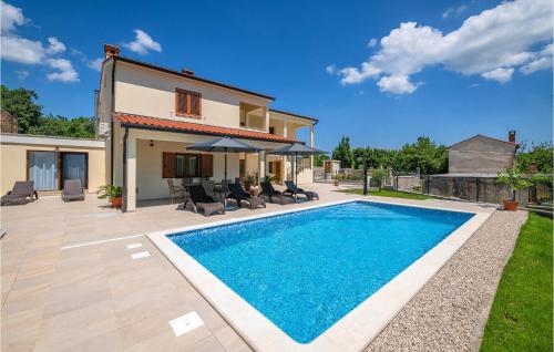 Cozy Home In Labin With Wifi — 4-Star Luxury Hotel in Labin, Croatia