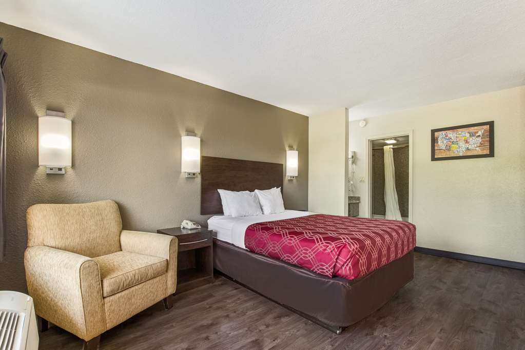 Econo Lodge Fort Knox - photo 19