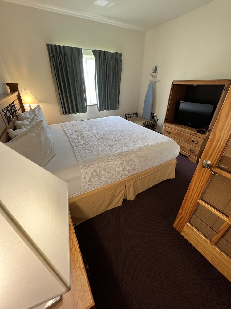 FairBridge Inn & Suites Williston - photo 9